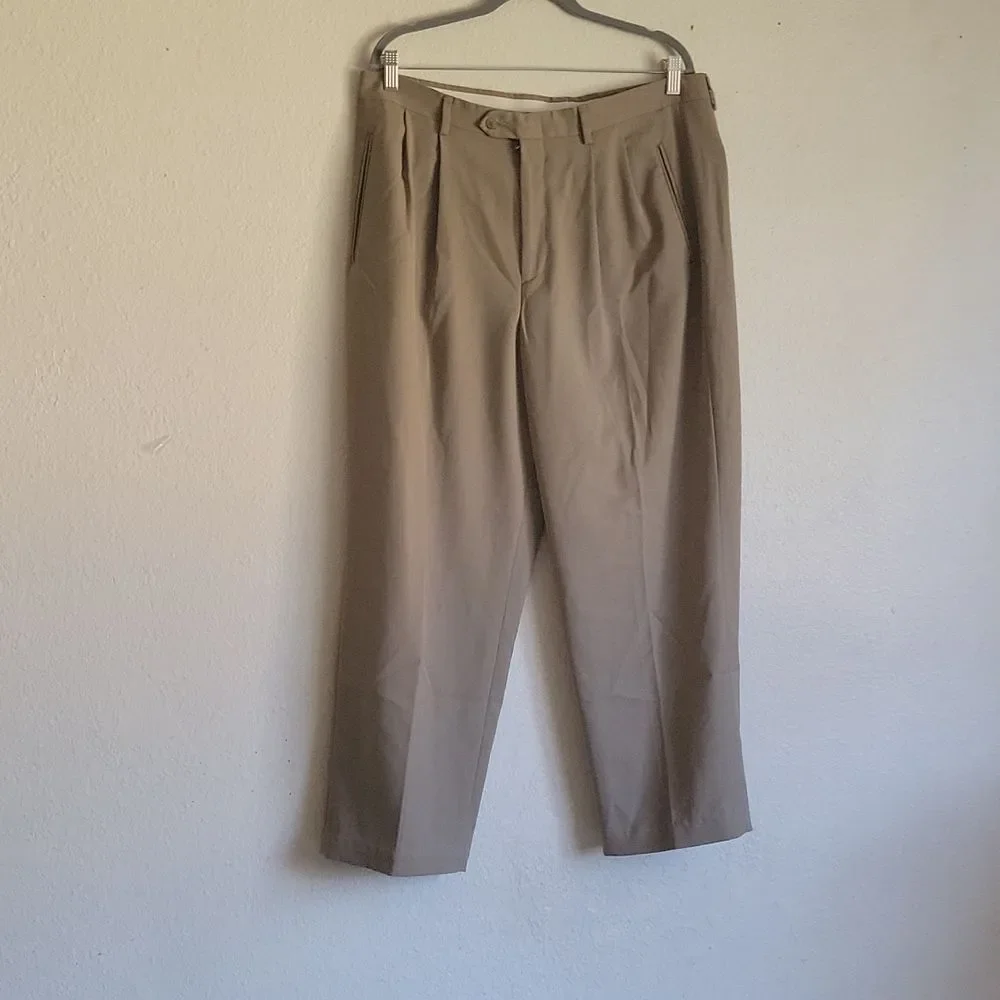 CLAIRBONE 2 pants size 38x30 1 cream 1 navy blue - Picture 2 of 16